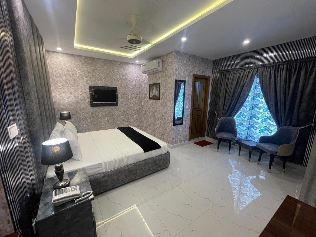 Hotel Croydon International Rawalpindi Extérieur photo